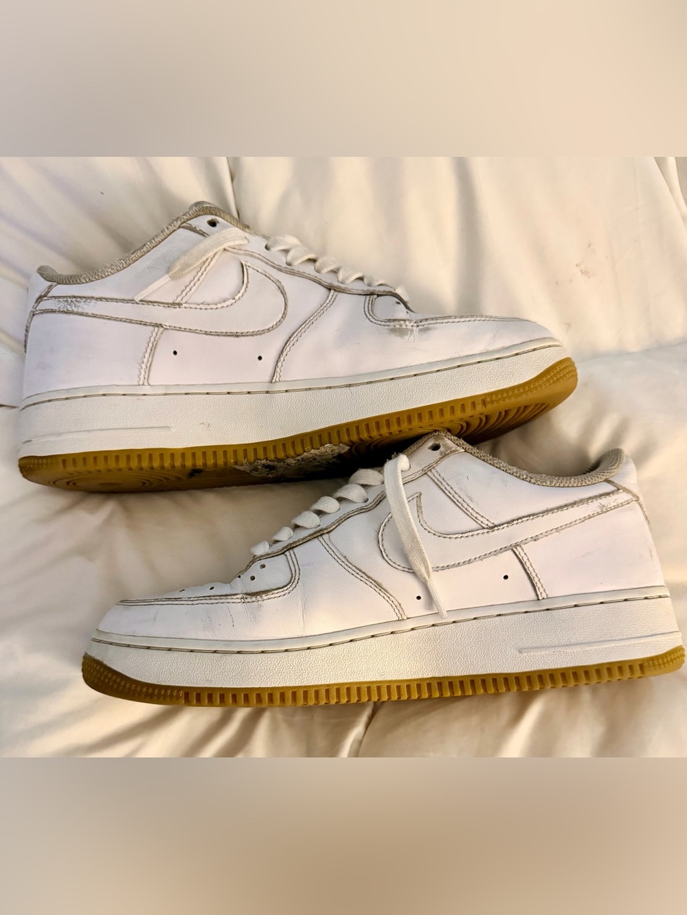 Nike Air Force 1 triple white